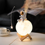 Astronaut Figurines Home Decoration Night Light Humidifier