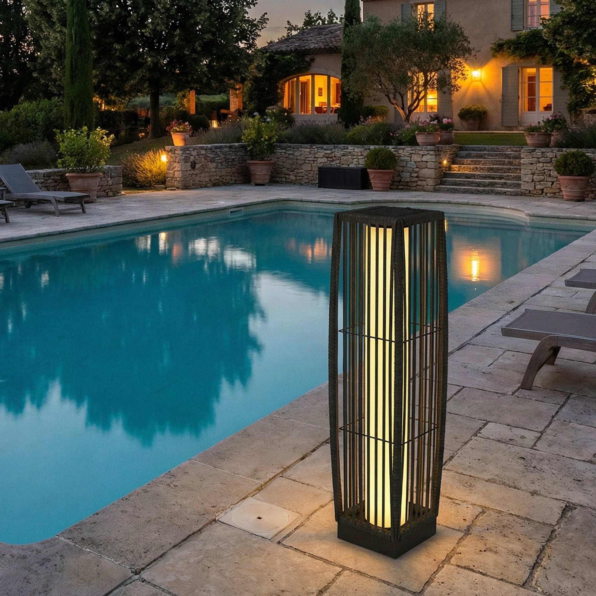 Solar Rattan Floor Lamp/ Garden Lantern with Auto-switch LED Lights, IP44