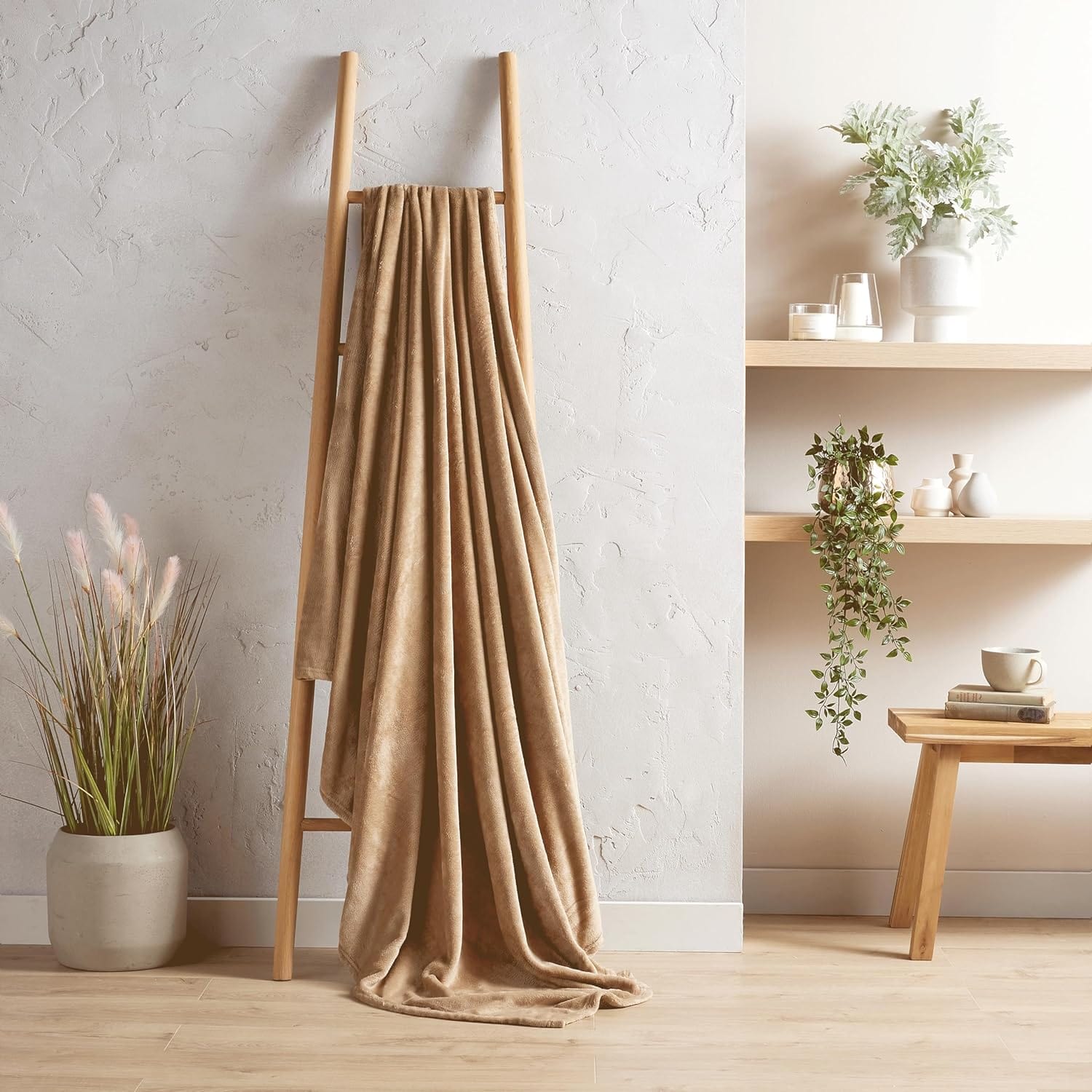 Ultra Soft Fleece Throw Blanket Lightweight - All Season