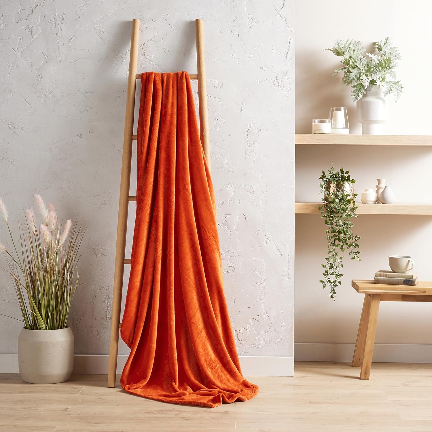 Ultra Soft Fleece Throw Blanket Lightweight - All Season