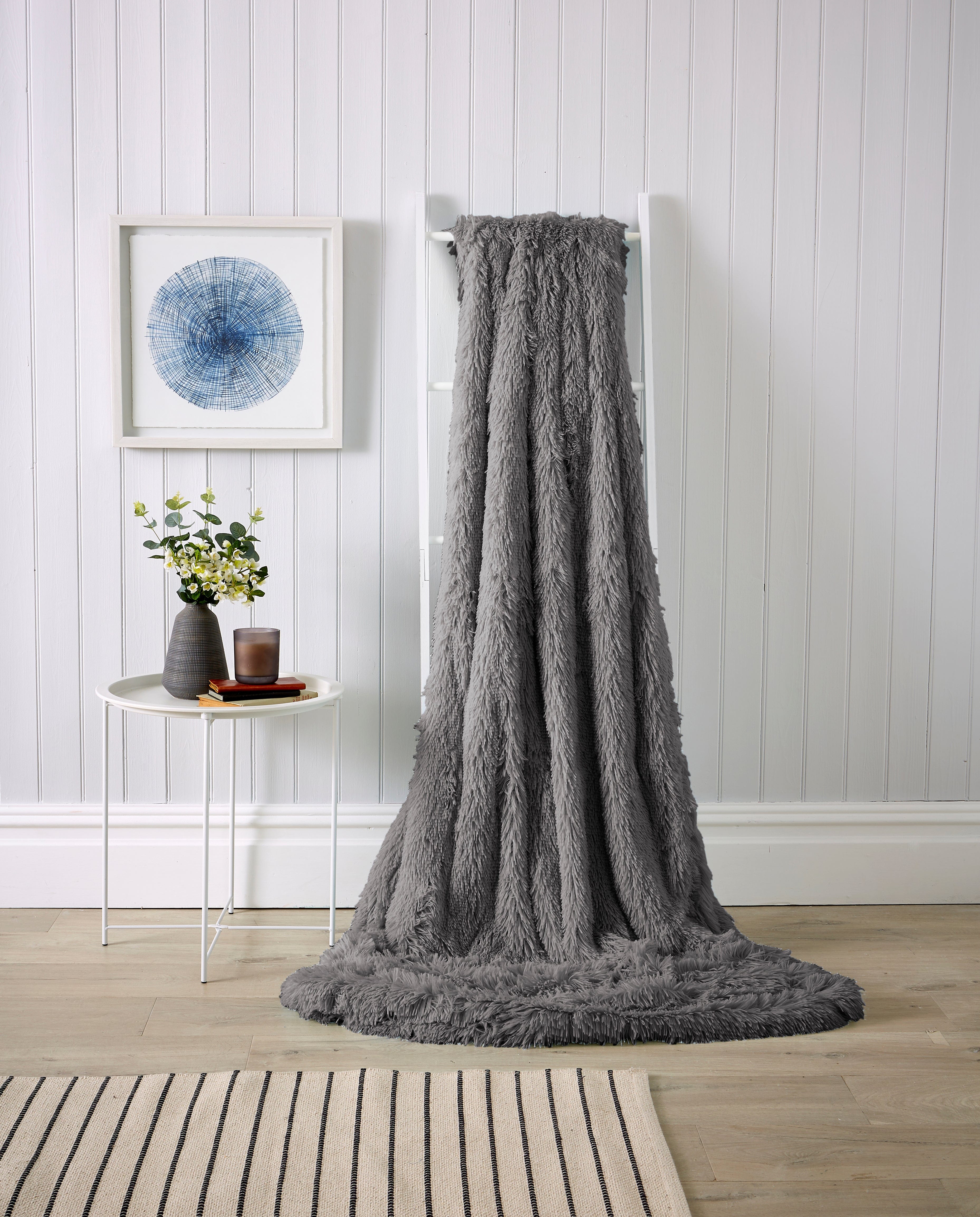 Oversized Chunky Soft Fleece Blanket Fluffy Throw