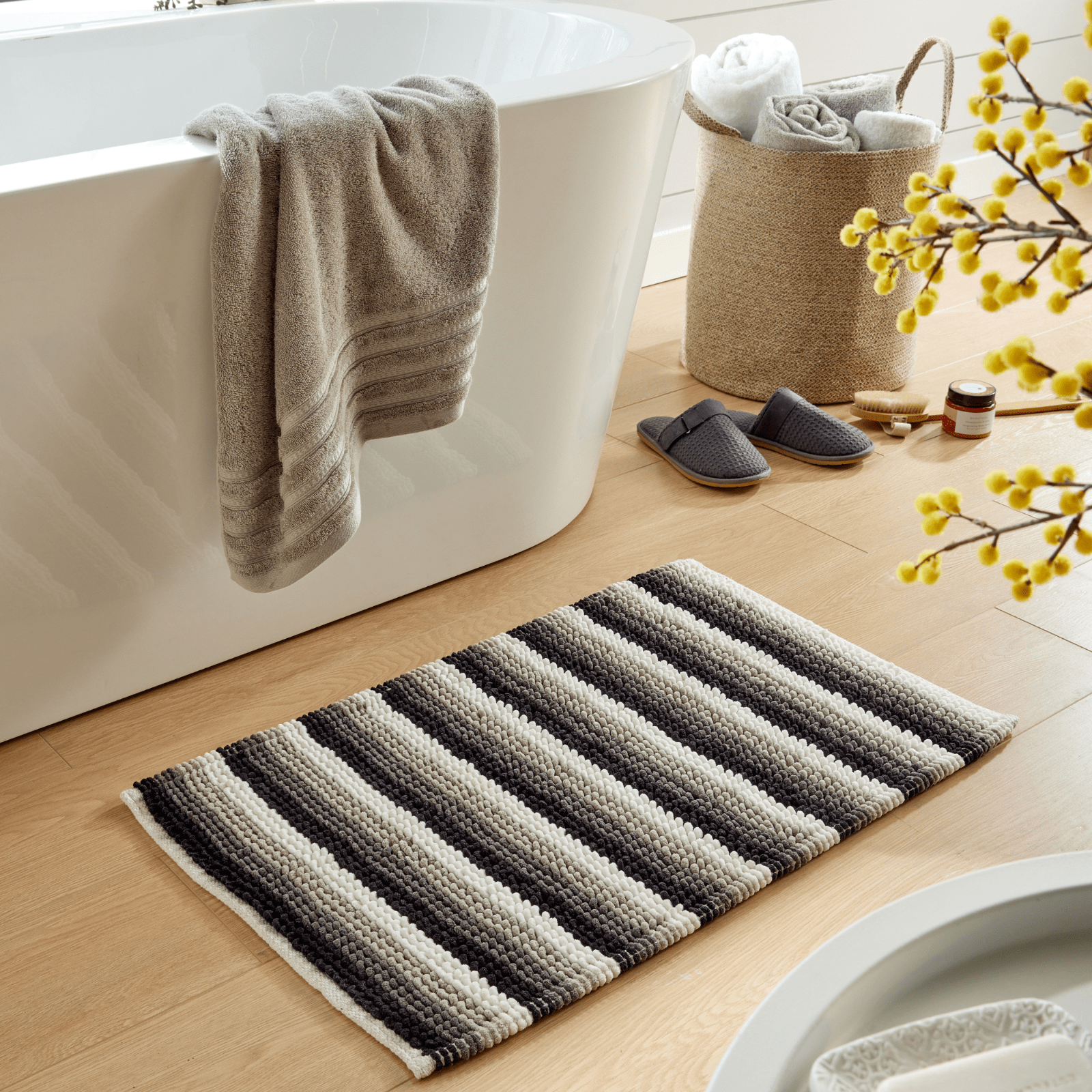 Quick-Drying, Stripe Bathmat - Anti-Slip